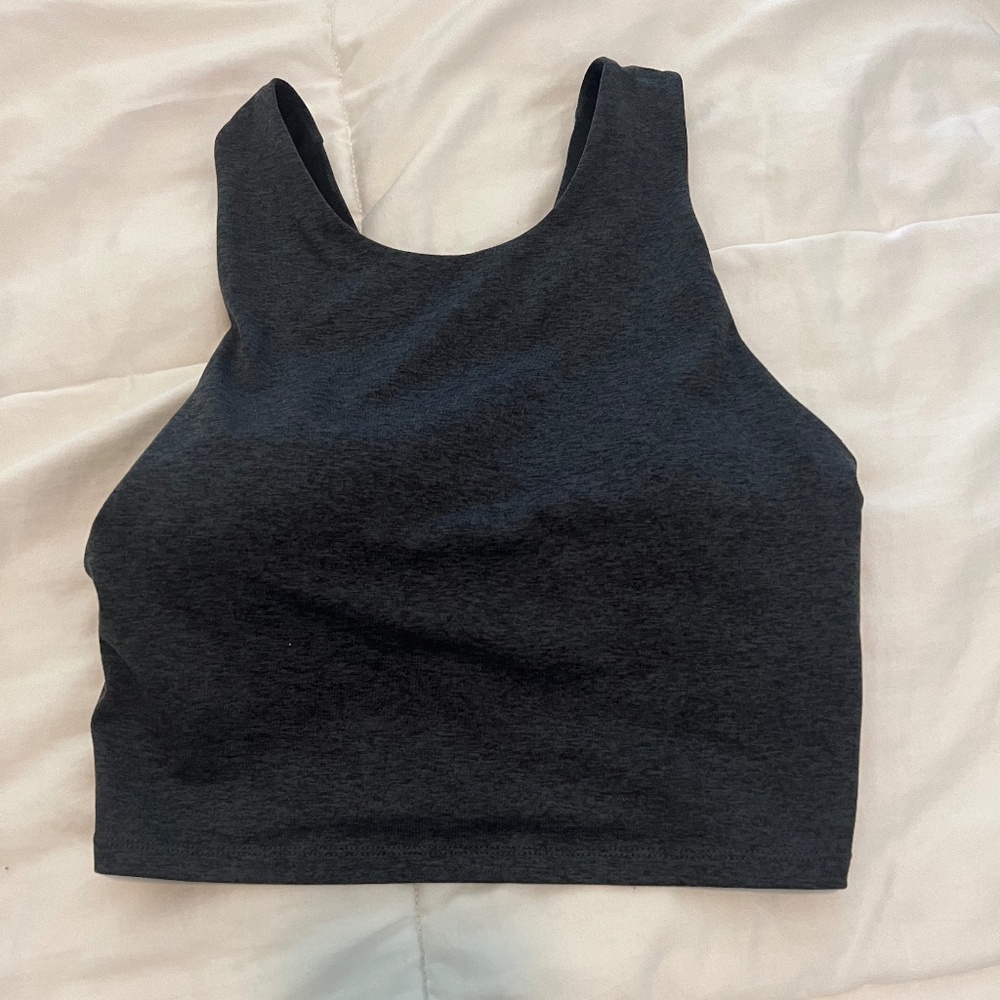 M Gray/Black workout top with padding